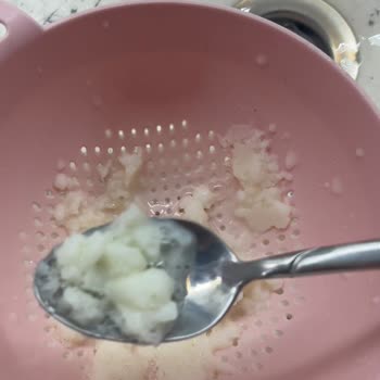 Son Kullanma Tarihi Geçmemiş Sütün Bozuk Çıkması Ve Gıda Güvenliği Endişesi