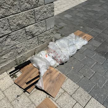 Kusurlu TV Ünitesi Ve Reddedilen İade Talebi: Kötü Paketleme Ve İlgisiz Satıcı