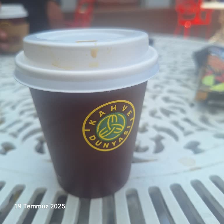 Karacabey Shell İstasyonunda Soğuk Latte Ve İlgisiz Hizmet!