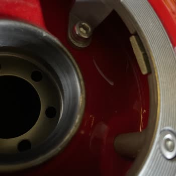 Motorun Depo Kapağı Kırıldı Servis Ve Satıcıya Ulaşamıyorum