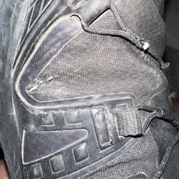 Garanti Süresi Dolmadan Ayakkabıda Ciddi Hasar Ve Değişim Sorunu