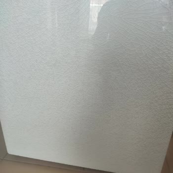 Buzdolabımın Derin Dondurucu Camı Kendiliğinden Patladı