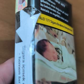 West White Sigara Paketinde Hatalı Basım Ve Ambalaj Sorunu