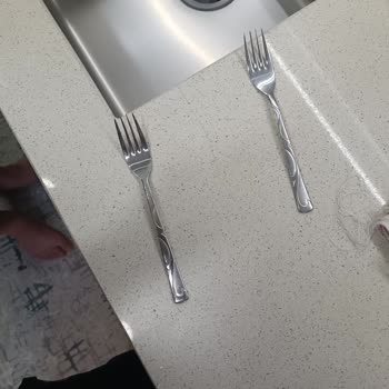 Kısa Sürede Çatlayan Tezgah Hayal Kırıklığı Yarattı