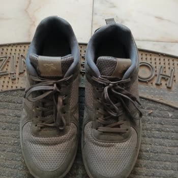 Boyner'den Alınan Ayakkabılarda Sürekli Aynı Sorun: Yırtılan Astar Ve Yarılma