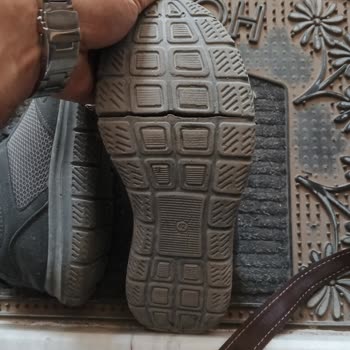 Boyner'den Alınan Ayakkabılarda Sürekli Aynı Sorun: Yırtılan Astar Ve Yarılma