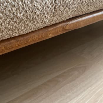 Kırık Koltuk Takımı Ve 3 Aydır Çözülemeyen Servis Sorunu