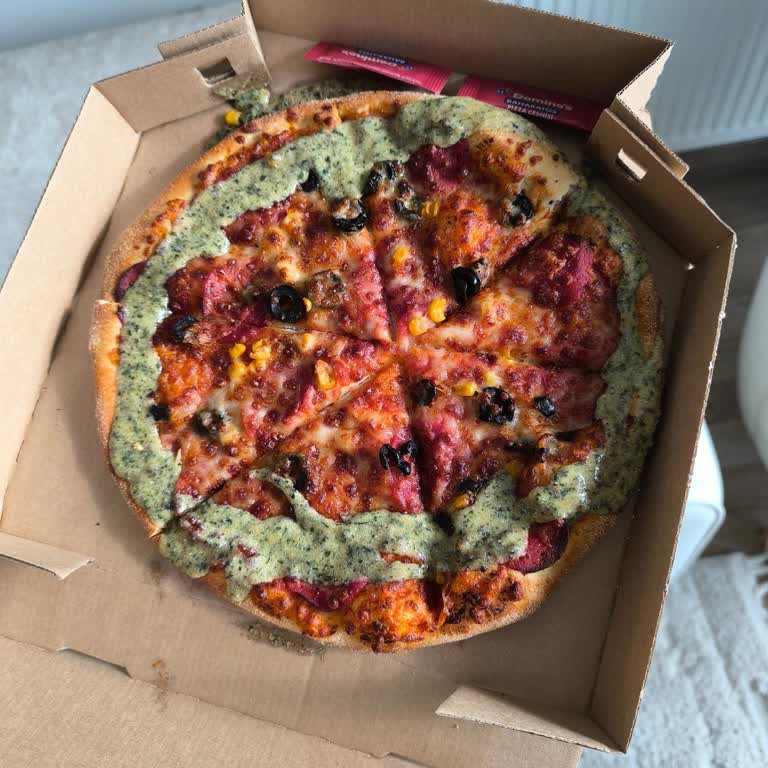 Eksik Ve Soğuk Pizza, İlgisiz Teslimat Deneyimi