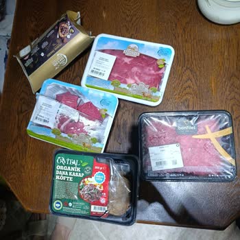 Getir Büyükten Aldığım Et Ürünleri Bozuk Çıktı Mağduriyetim Giderilmiyor