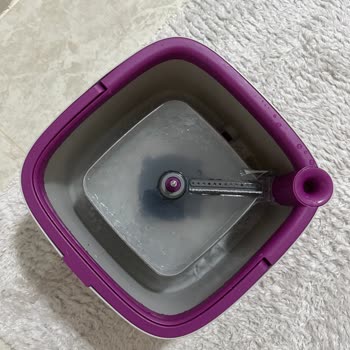 Mopun Aşırı Islak Ve Tozlu Temizliği Hayal Kırıklığı Yarattı