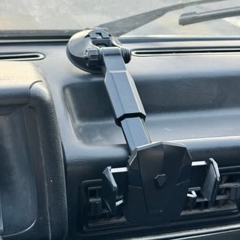 Araç İçi Telefon Tutucu İlk Kullanımdan Sonra Yapışmıyor, Mağduriyet Yaşıyorum