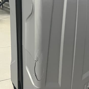 Valiz Hasarı İçin Fiş İbrazına Rağmen Çözüm Sunulmuyor, Mağduriyet Devam Ediyor