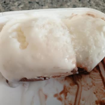 Taze Olmayan Algida Dondurma Ve Şeker Yumruları Sorunu