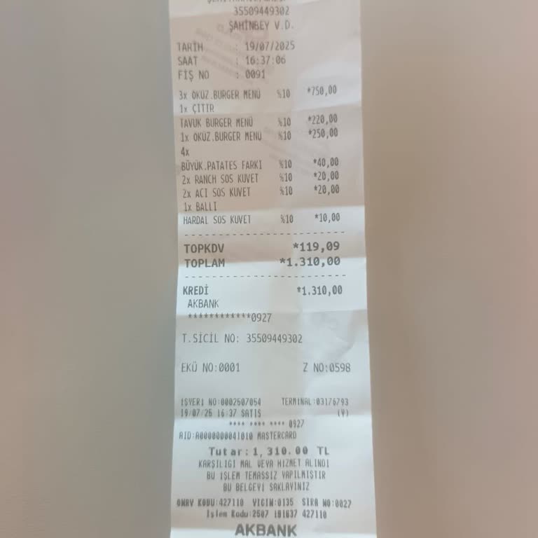 Öküz Burger Sınırsız İçecek Hakkı Ödeme Sonrası Kısıtlandı