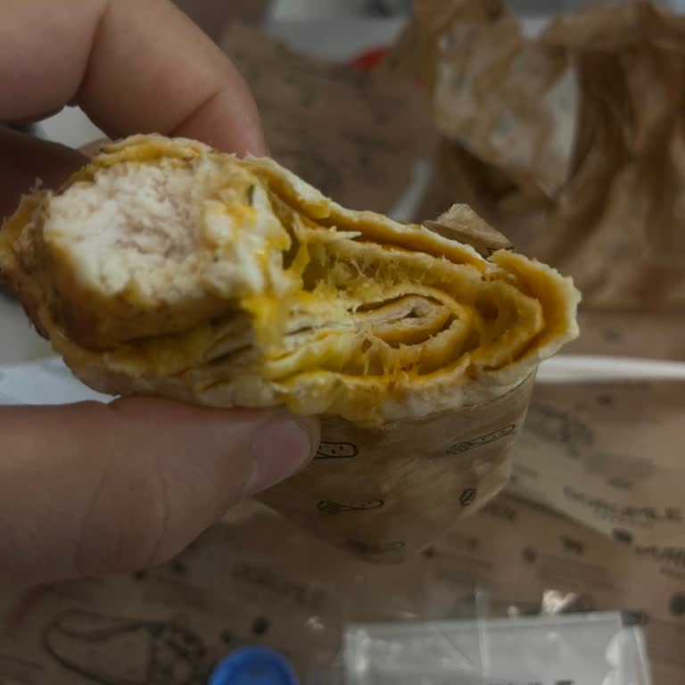 Dürümle Dürümde Çiğ Ve Pişmemiş Et Deneyimi Hayal Kırıklığı Yarattı