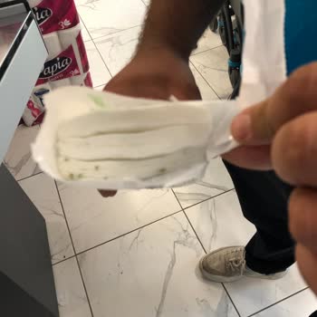 Küflü Islak Mendil Sağlığımızı Tehdit Ediyor!