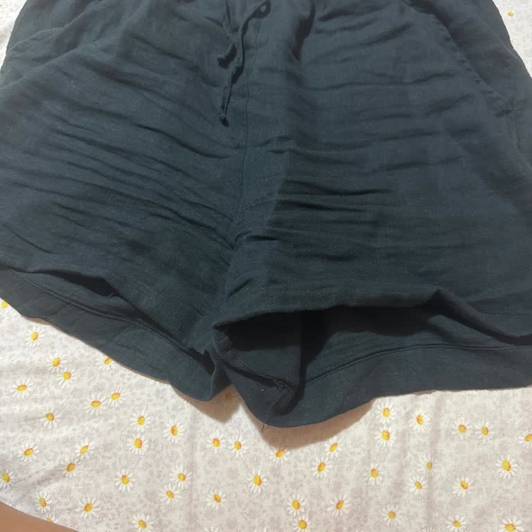 Calzedonia Aldığım Keten Şortun Rengi Hızla Soldu, Hayal Kırıklığına Uğradım