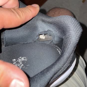 Puma Ayakkabı Kısa Sürede Deforme Oldu, Mağaza Çözüm Sunmuyor