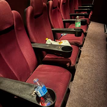 Cineverse Salonlarında Temizlik Ve Hijyen Sorunu Güvenimi Zedeledi