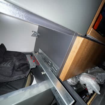 Çekmecelerde Plastik Parça Kırılması ve Kullanım Sorunu