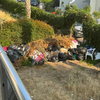 Tropical Deluxe Hotel Hayal Kırıklığına Uğrattı