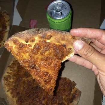 Büyük Boy Pizza Siparişlerinde Küçülen Boyut Sorunu