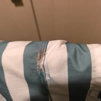 LCW Deniz Şortu İlk Kullanımda Yırtıldı Tatilde Mağdur Oldum