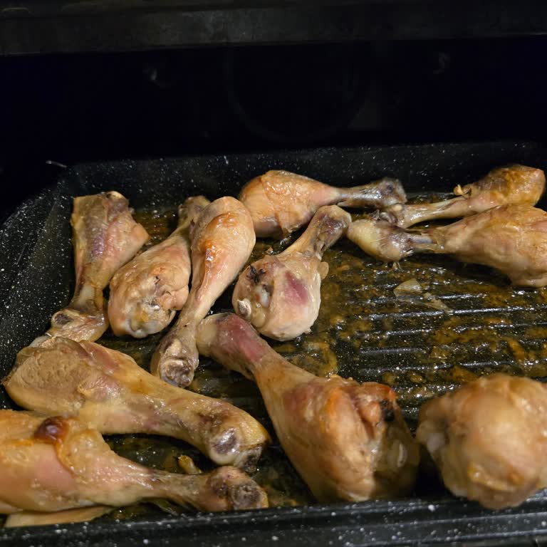 A101'den Aldığım Tavukta Yoğun Çamaşır Suyu Kokusu Ve Sağlık Endişesi