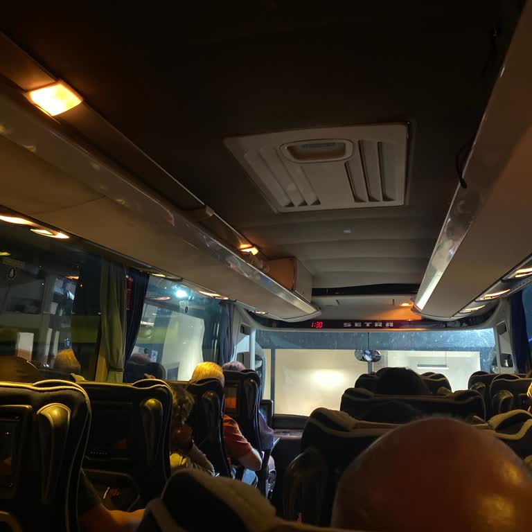 Geciken Otobüs Seferi Ve Yetersiz Müşteri İlgisi