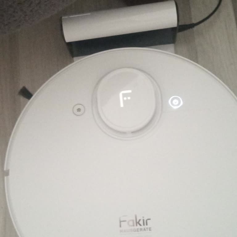 Robot Süpürgem Şarj Oluyor Gözüküyor Ama Asla Dolmuyor