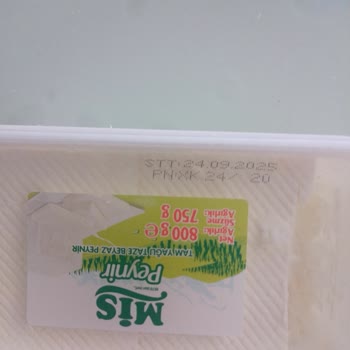 Son Kullanma Tarihi Yaklaşan Ve Bozulmuş Peynir Satışı Mağduriyeti