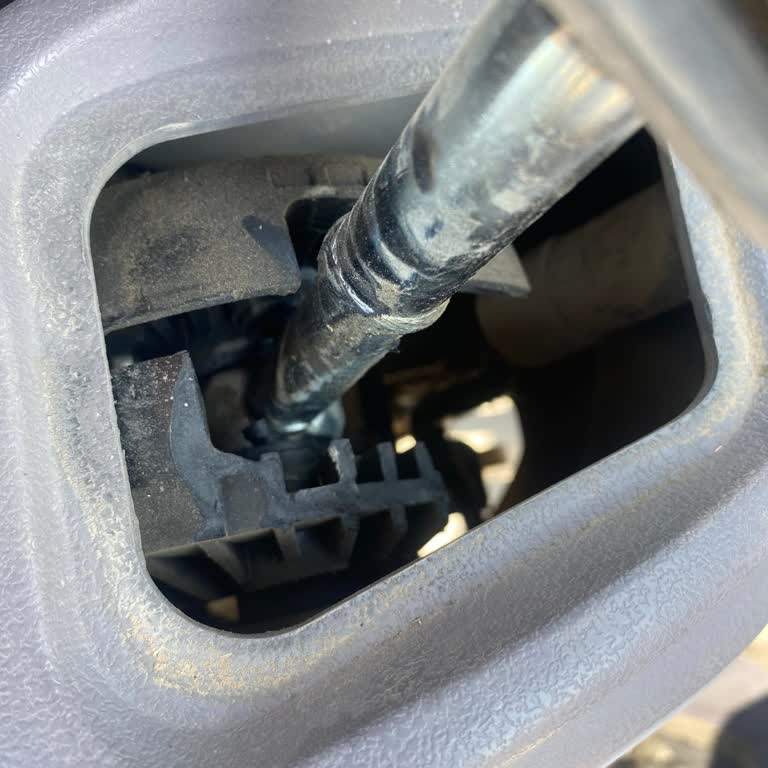 Traktör Parça Bekleme Süresi Ve İlgisizlik Sorunu