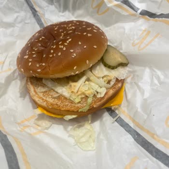 Big Mac Menüde Köfte Eksikliği Ve Eksik İçecek Teslimatı