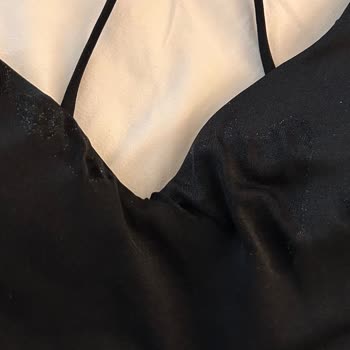 Beymen'den Alınan Mayo 2 Yazda Deforme Oldu, Ücret İadesi Muadil Alımına Yetmiyor