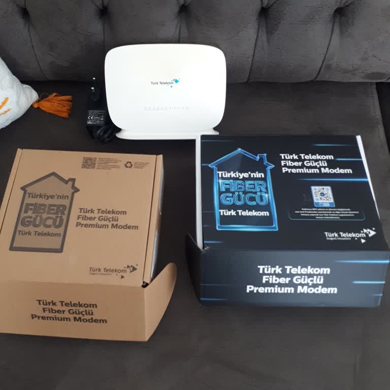 Sürekli Kesilen İnternet Ve Gereksiz Modem Satışıyla Yaşanan Mağduriyet