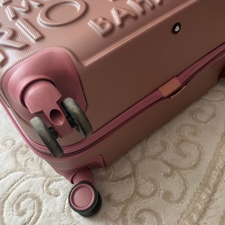 FLO Güven Zedeliyor