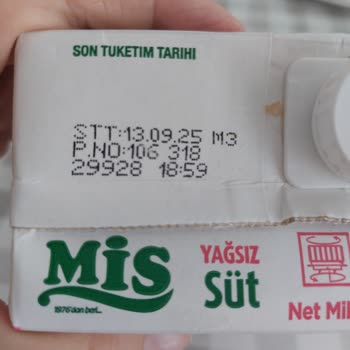 Son Kullanma Tarihi Geçmemiş Süt Bozuk Çıktı Sağlığım Tehlikeye Girdi