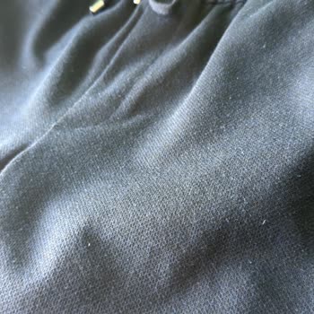 LCW'den Alınan Pantolon İlk Giyimde Tüylenme Yaptı