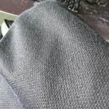 LCW'den Alınan Pantolon İlk Giyimde Tüylenme Yaptı