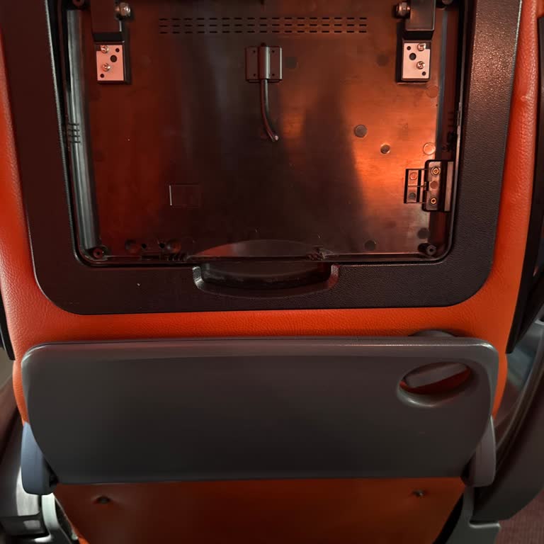 Eski Ve Bakımsız Otobüslerle Konforsuz Ve Düzensiz Yolculuk