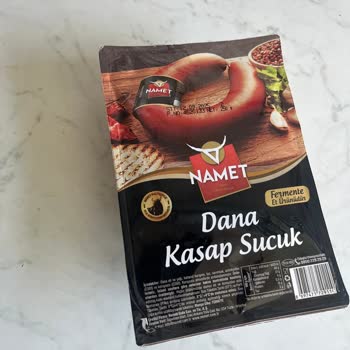 Migros'tan Küflenmiş Sucuk Teslimatı Mağduriyeti