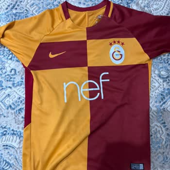 Galatasaray Formasının Baskısı Kısa Sürede Söküldü, İade Veya Değişim Talep Ediyorum