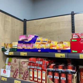 Hakmar Mağazasında Yanlış Ürün Geçişi Ve Eksik Fiyat Etiketleri