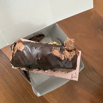 Pasta Siparişim Özensiz Paketlendi, Çözüm Sunulmadı