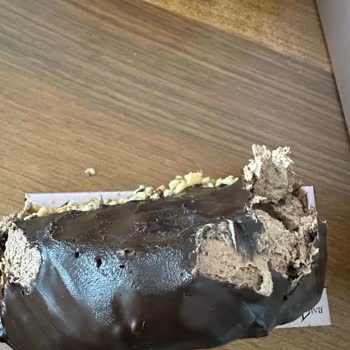 Pasta Siparişim Özensiz Paketlendi, Çözüm Sunulmadı