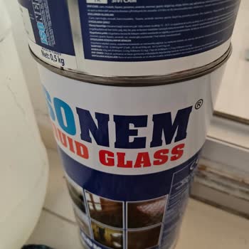 İsonem Liquid Glass Parke Ve Duvarlarda Ciddi Hasara Yol Açtı