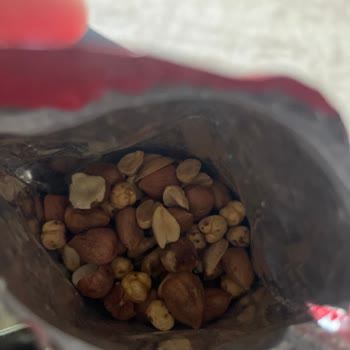 Ceviz İçi Diye Aldım, Kuruyemiş Çıktı: Paketleme Hatası