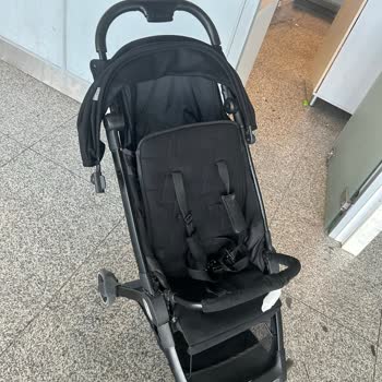 Uçuş Sonrası Bebek Arabasının Kırılması Nedeniyle Mağduriyet Yaşadım