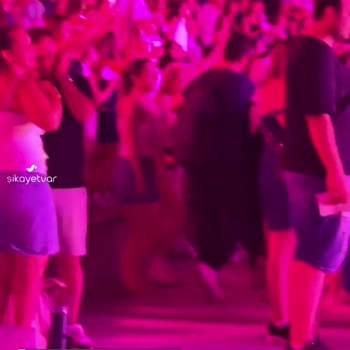 Bubilet Yalın Konseri Düzen Korunamadı
