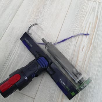 Dyson Süpürge Başlığında Garanti Dışı Parça Sorunu Ve Destek Eksikliği